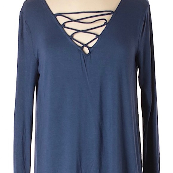 ❤️PRICE DROP!!❤️ NWT - Old Navy - Long Sleeve Top - Picture 2 of 4